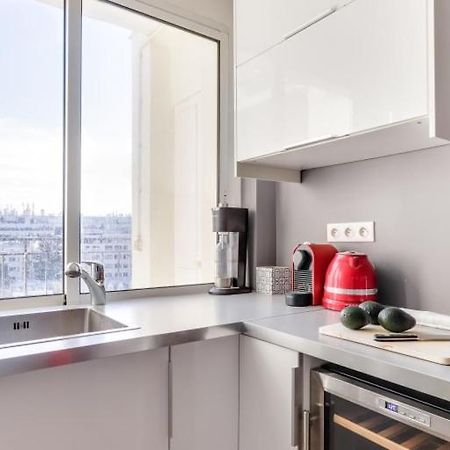 Guestready - Appartement Terrasse Vue Tour Eiffel Paris Extérieur photo